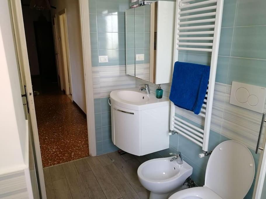 Music & Beach Apartment Савона Екстериор снимка