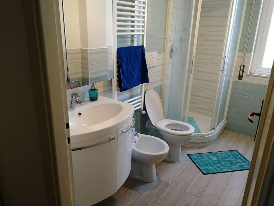 Music & Beach Apartment Савона Екстериор снимка